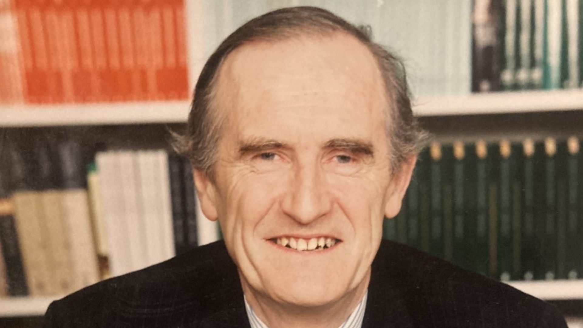 Ainslie Thin, bookseller at James Thin Ltd, dies aged 89